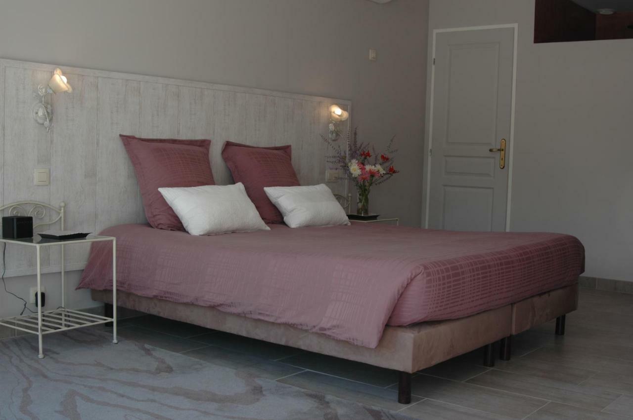 Les Jardins De Soulane B&B - Adults Only Belcastel-et-Buc Esterno foto