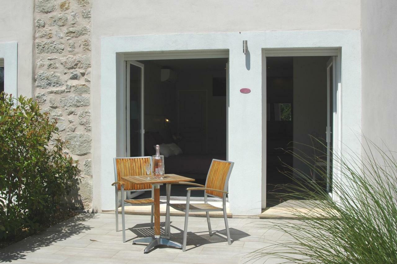 Les Jardins De Soulane B&B - Adults Only Belcastel-et-Buc Esterno foto